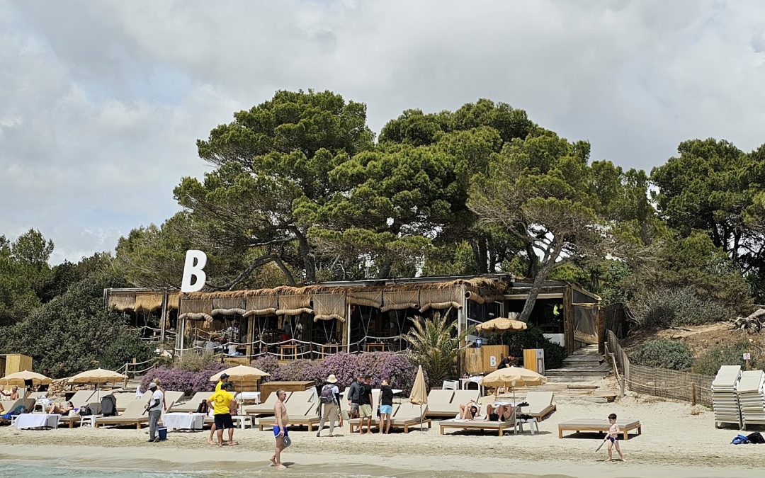 The Allure of Cala de Sant Vicent