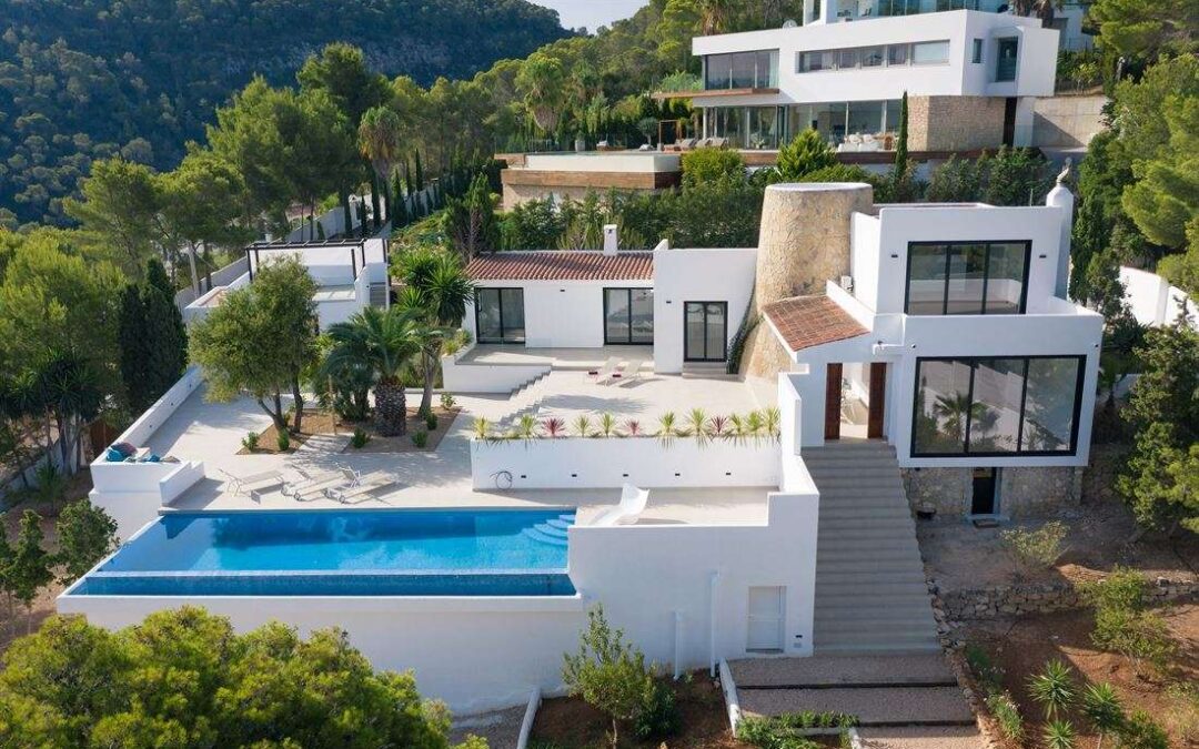 Homes in Ibiza: New vs. Existing Which Is Better?