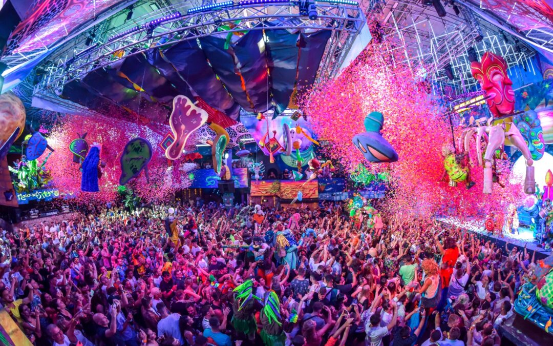 Photo by Andrei Oprescu