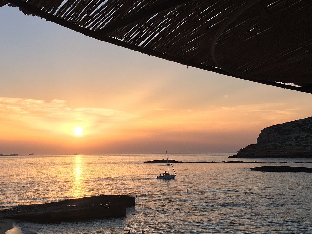 cala conta sunset