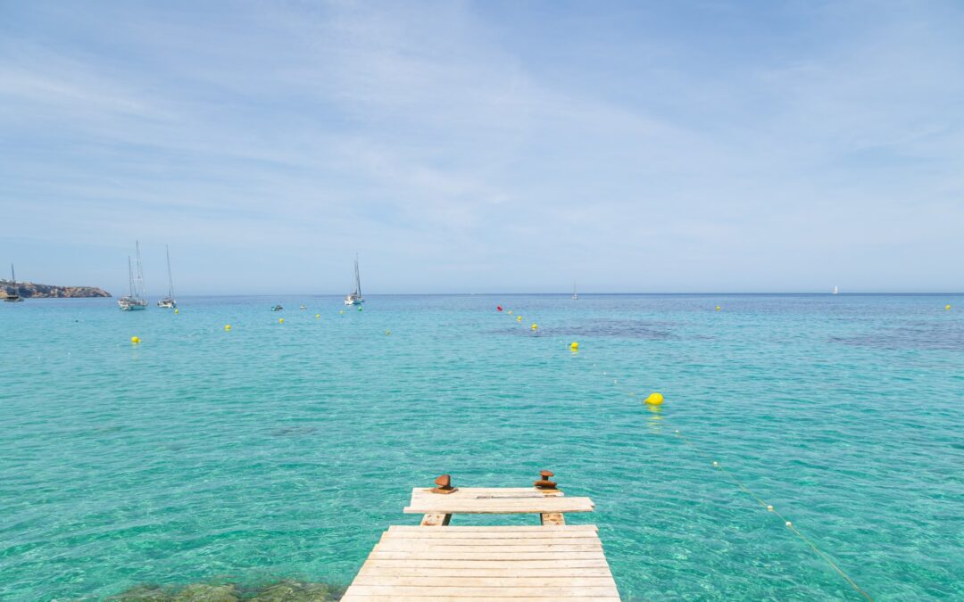 Cala Tarida Beach: Family-Friendly Beaches and Homes