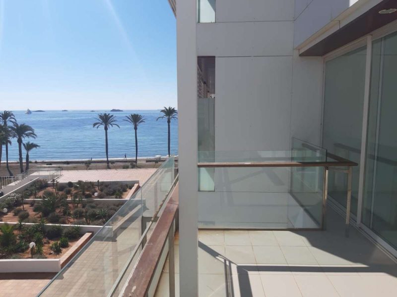 2-Bedroom Apartment in Playa D'en Bossa, photo 3