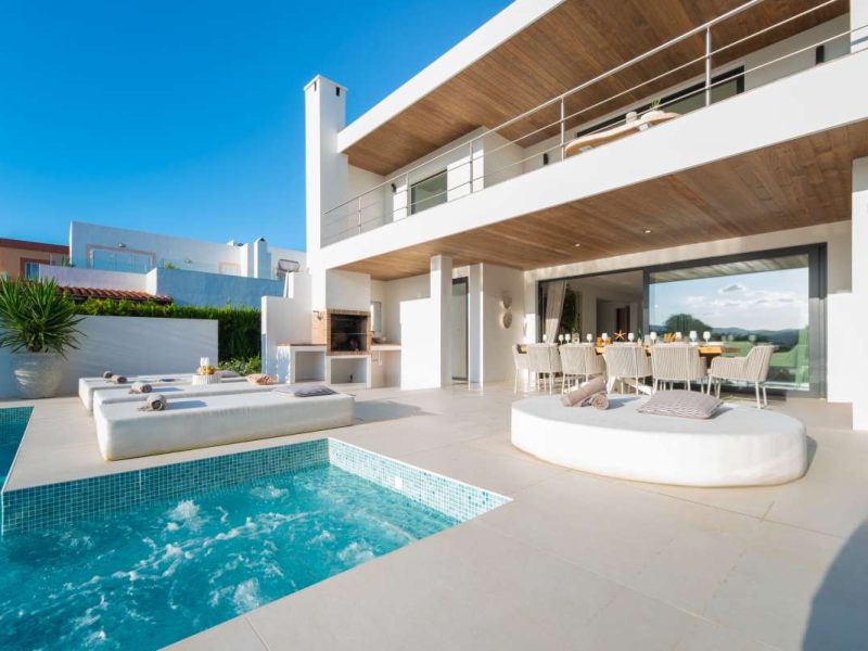 5-Bedroom Villa in Can Ramón, photo 2 5-Bedroom Villa in Can Ramón, photo 2