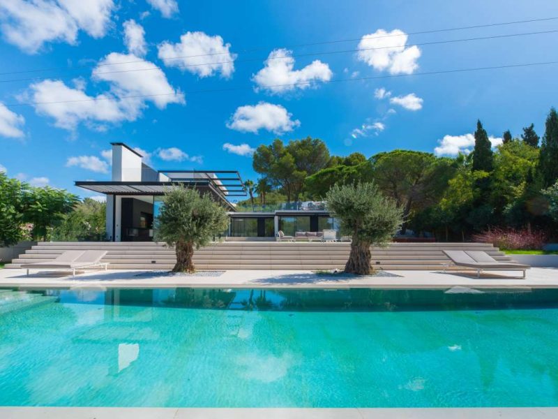 4-Bedroom Villa in Can Bessó, photo 2