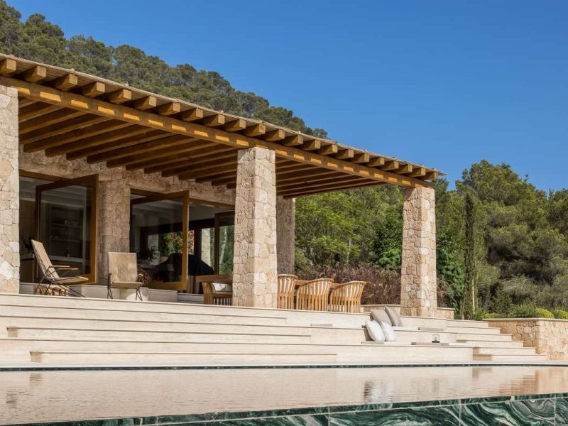 6-Bedroom Villa in Cala Mastella, photo 2