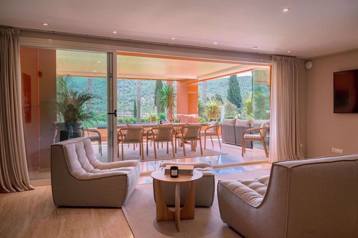 4-Bedroom Apartment in Roca Llisa, photo 1 Apartamento de 4 dormitorios en Roca Llisa, foto 1