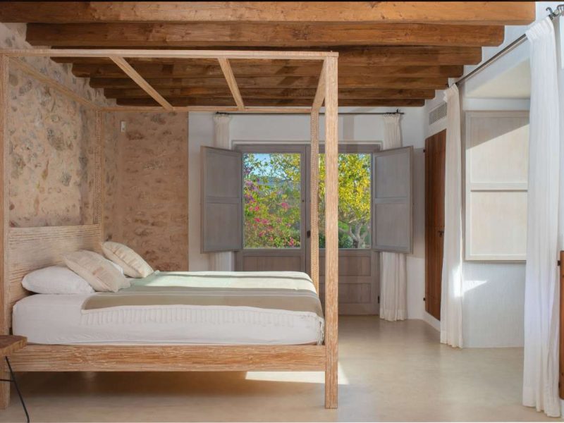 5-Bedroom Villa in Sant Llorenç de Balàfia, photo 19