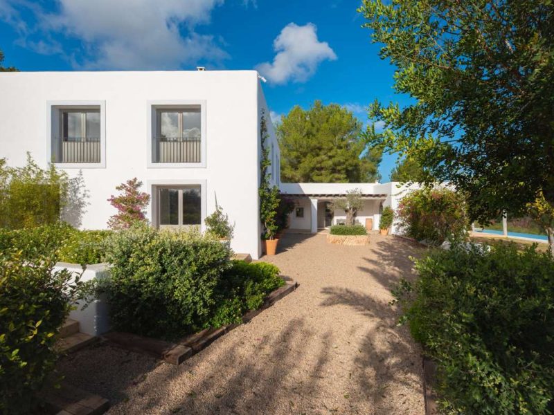 5-Bedroom Villa in Sant Llorenç de Balàfia, photo 2