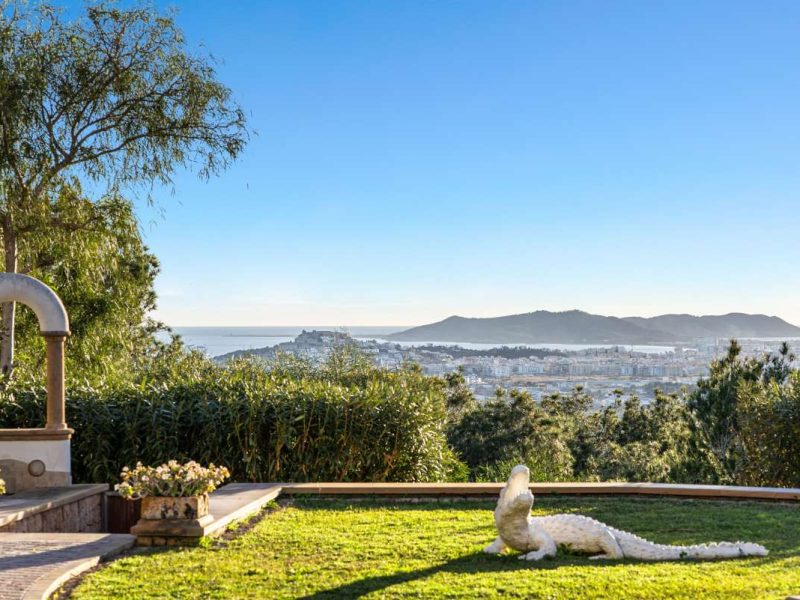 8-Bedroom Villa in Can Furnet, photo 9
