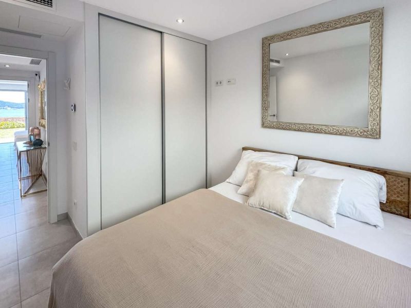 2-Bedroom Apartment in San Antonio, photo 12