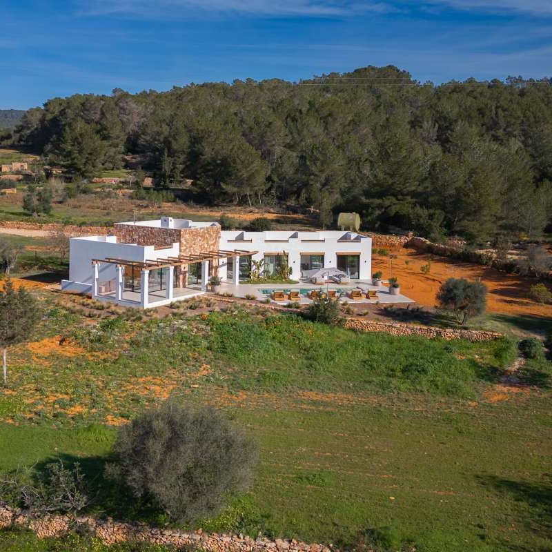 3-Bedroom Villa in Santa Gertrudis, photo 1 3-Bedroom Villa in Santa Gertrudis