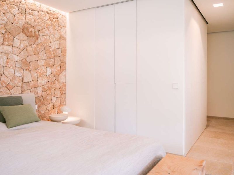 2-Bedroom Apartment in Playa D'en Bossa, photo 6
