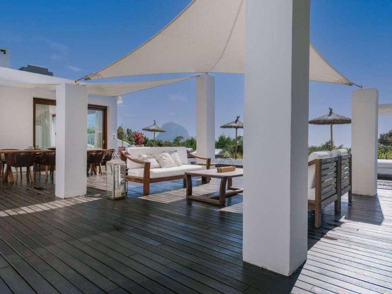 Villa de 4 dormitorios en Cala Carbó, foto 2