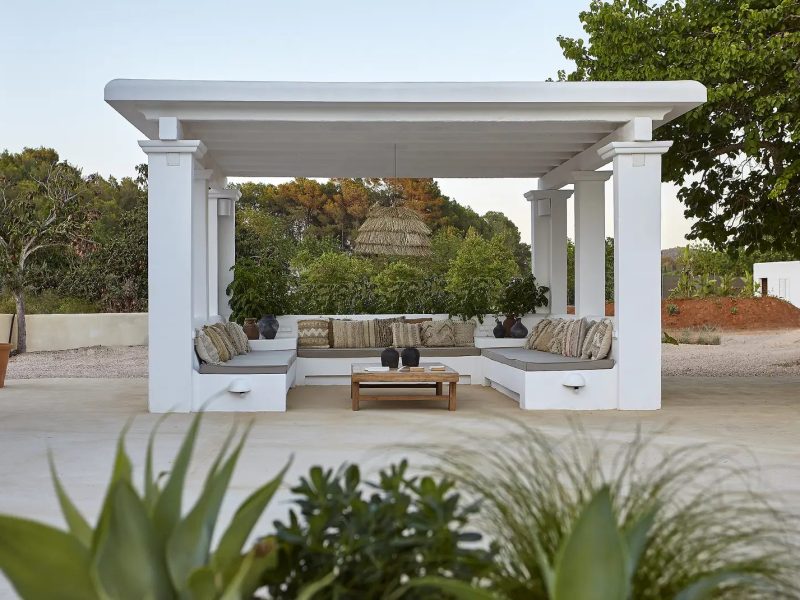 Casa nara san rafael covered outdoor lounge
