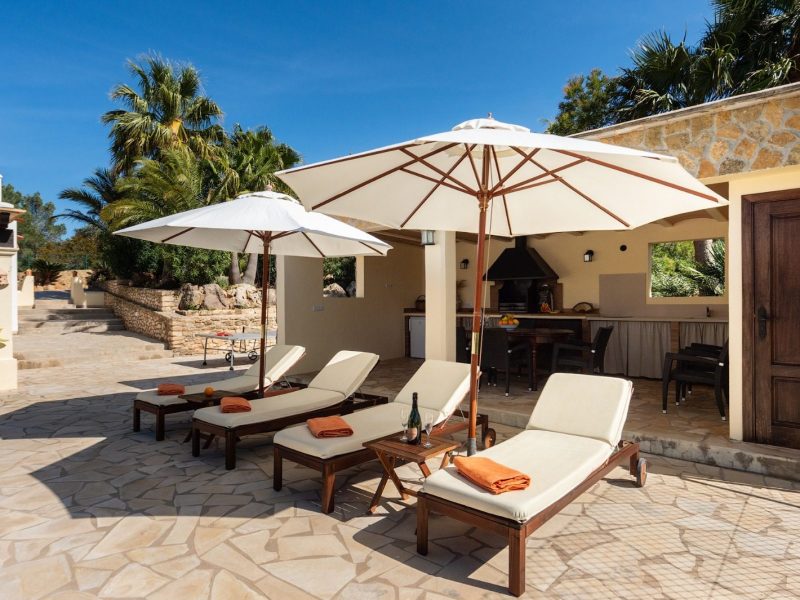 Villa marylina san juan outdoor kitchen pool