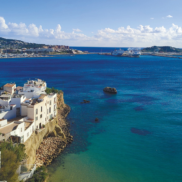 Vuelos y conexiones desde Estados Unidos a Ibiza