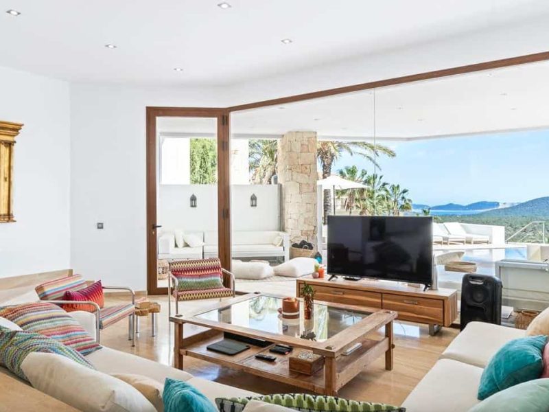 Luxury 5-Bedroom Villa with Sea Views and Tourist Licence in Vista Alegre, Ibiza, photo 3 Villa de lujo de 5 dormitorios con vistas al mar y licencia turística en Vista Alegre, Ibiza