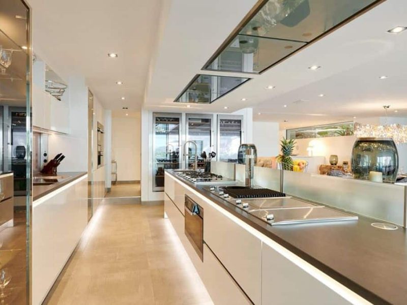 Open-plan luxury interior with kitchen and living space in Siesta, Ibiza