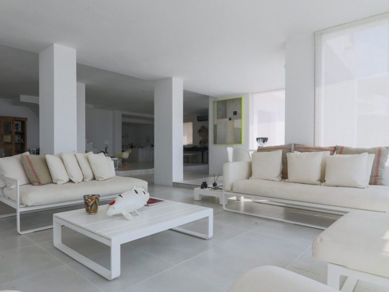 6 Bedroom Villa with Tourist Licence in Roca Llisa Main living room, 6 Bedroom Villa with Tourist Licence in Roca Llisa