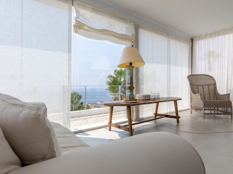 6 Bedroom Villa with Tourist Licence in Roca Llisa Coastal living room, 6 Bedroom Villa with Tourist Licence in Roca Llisa