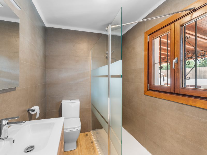 Villa walk in shower bathroom at Sant Antoni de Portmany, Ibiza Villa walk in shower bathroom at Sant Antoni de Portmany, Ibiza