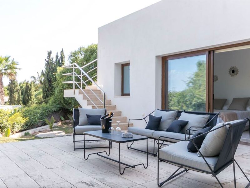 Outdoor lounge terrace, Villa Annina, Vista Alegre, Ibiza Outdoor lounge terrace, Villa Annina, Vista Alegre, Ibiza